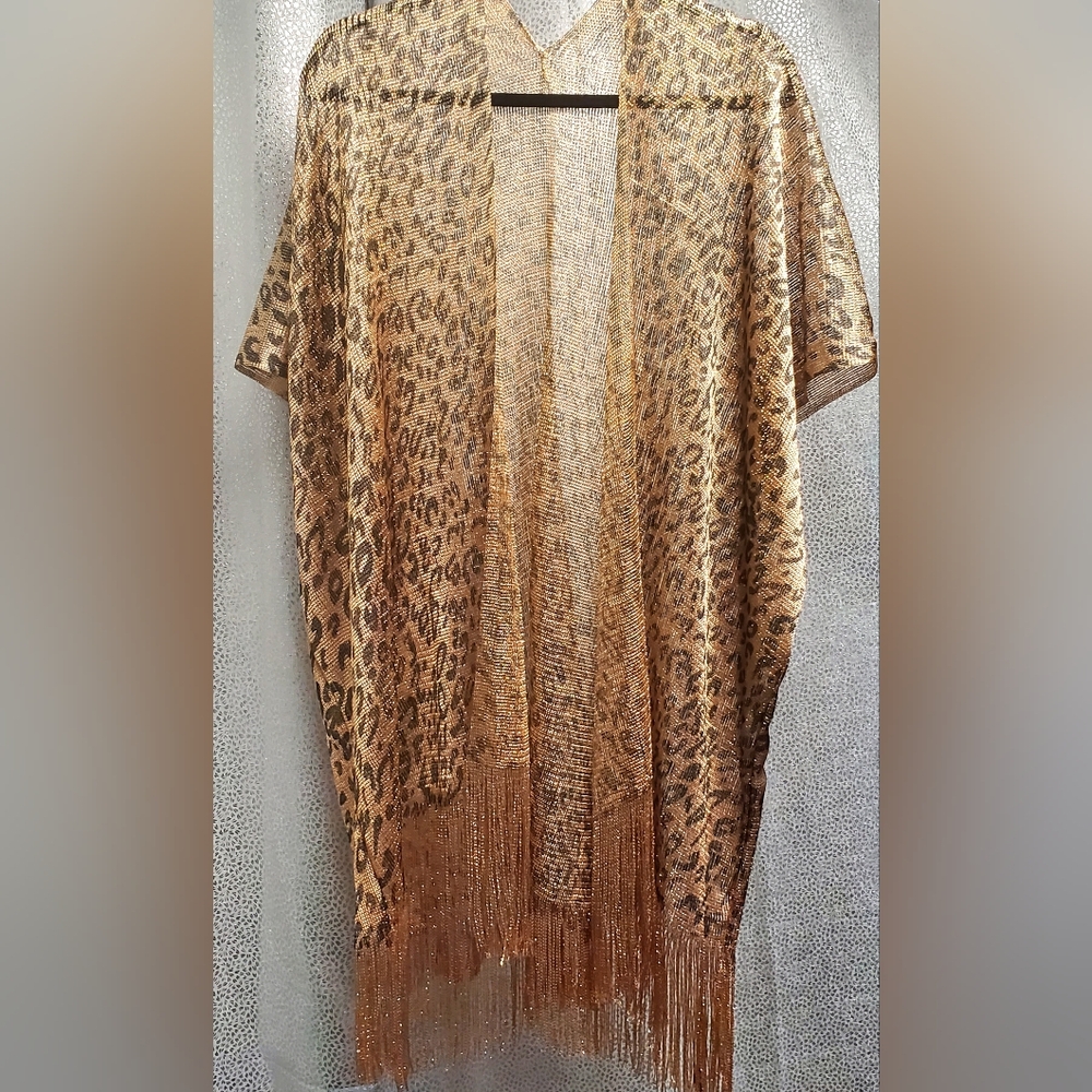 Leopard Print Kimono with Fringe - Picture 9 of 10